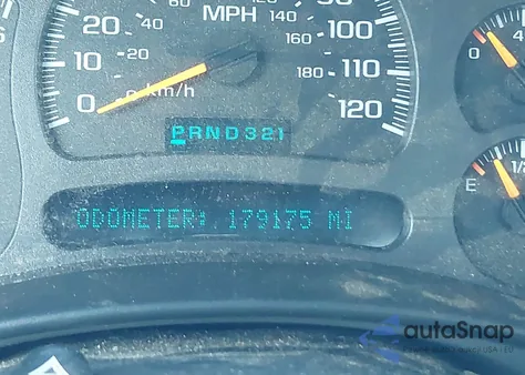 2003 Chevrolet Silverado 1500 Ls z USA, uszkodzony, nr VIN 1GCEK14T53Z184085